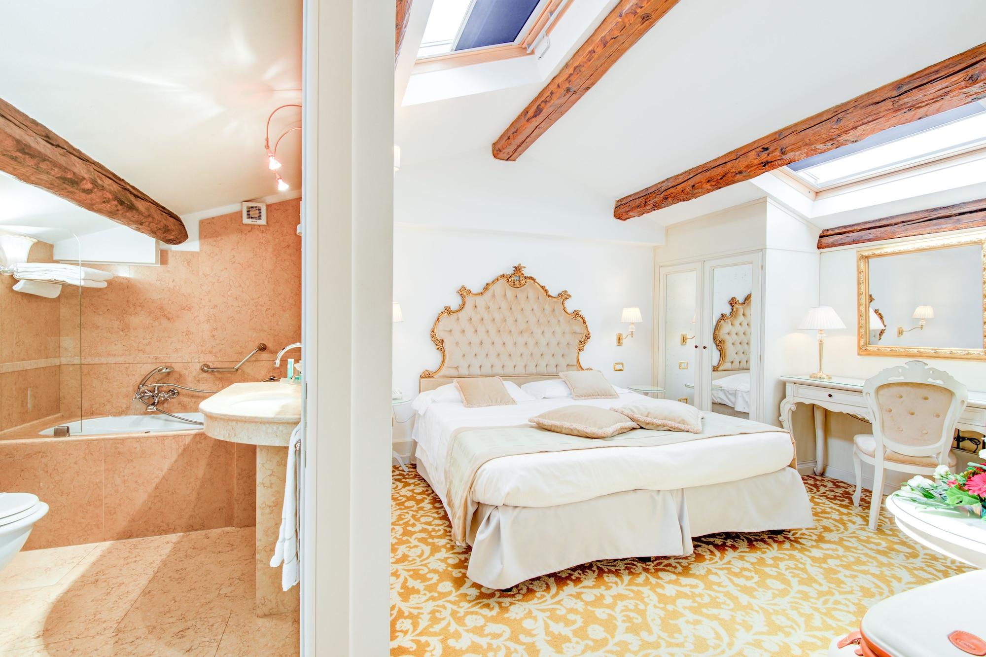 Hotel Al Duca Di Venezia Buitenkant foto